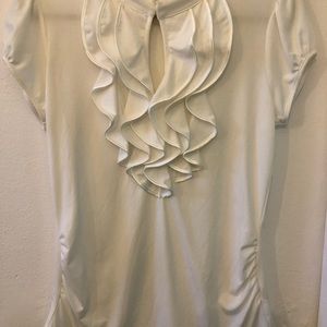 Heart soul Cap sleeve key-hole top with clasp.